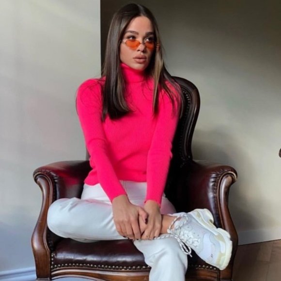 Zara Blogger Favorite Neon Pink Ribbed Turtleneck Top | L - Picture 2 of 8